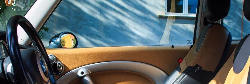 Automobilio sėdynės apsauga ir kišenės tinklelis: dalys ar priedai?